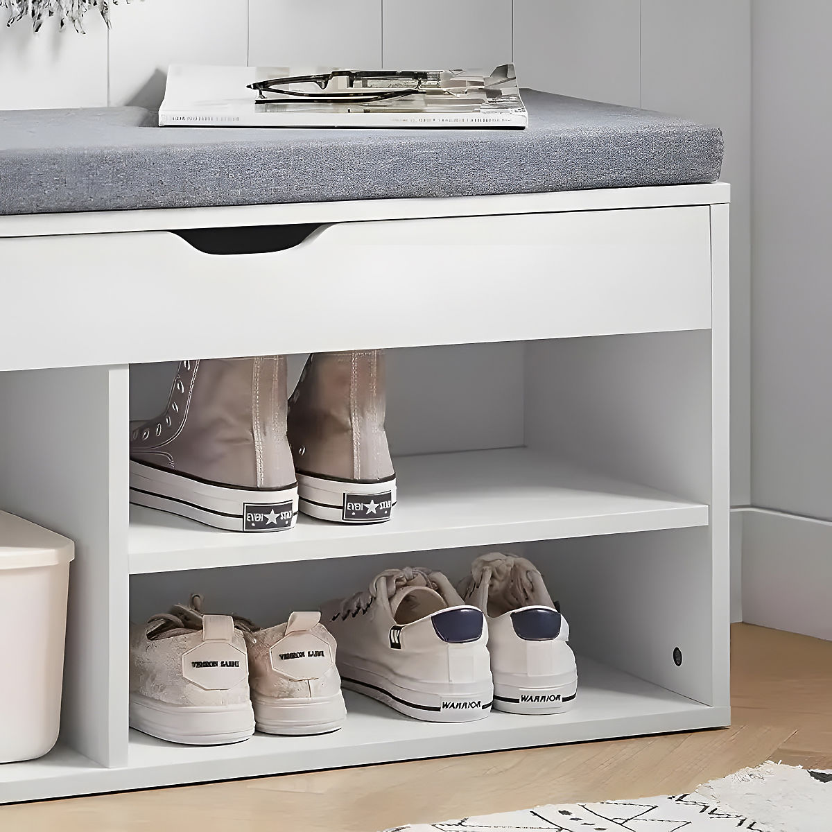 Meuble à chaussures avec coussin gris et siège ouvrant 3 étagères blanc