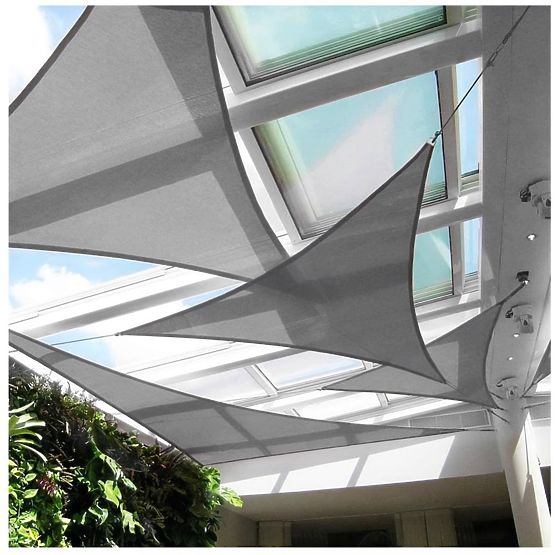 Bâche imperméable triangulaire 3x3x3 m - gris