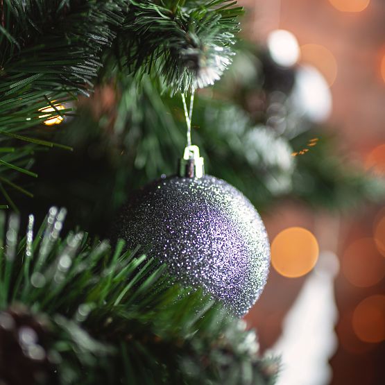 BOULES DE NOËL ARGENTÉES 36PCS 311433C