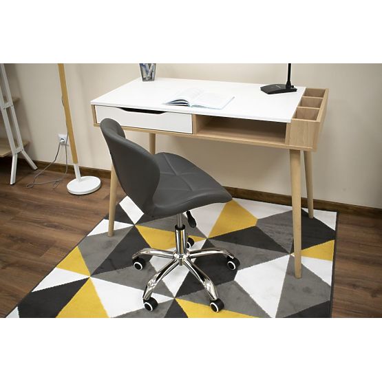 Chaise de bureau pivotante avec large dossier en éco-cuir chromé gris