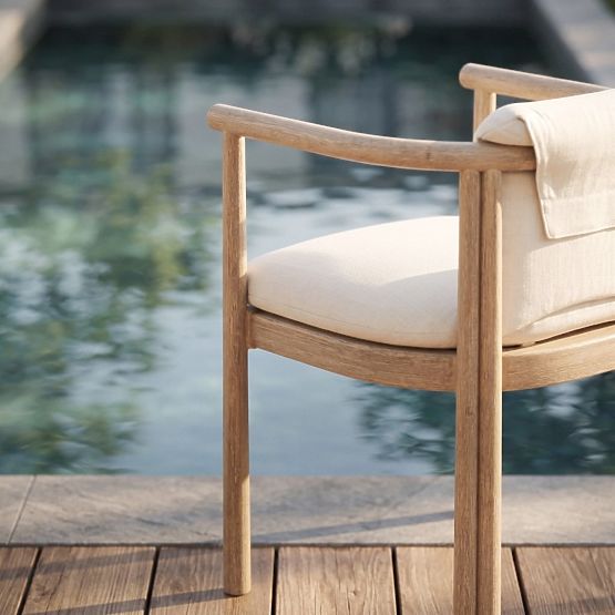 Chaise de jardin Komorebi en bois d'acacia clair/beige clair, arrondie