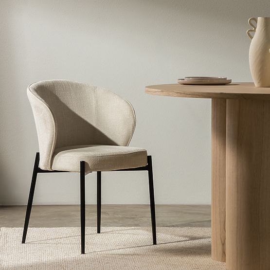 Chaise de salle à manger Avery beige clair/pieds noirs