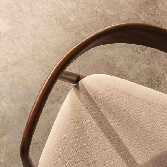 Chaise en bois Ludvika, arrondie, noyer/beige