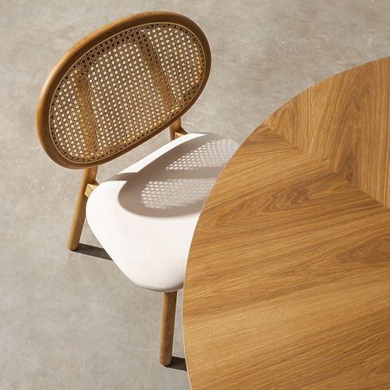 Chaise en bois Monet avec cannage viennois, rotin, velours, naturel/beige clair