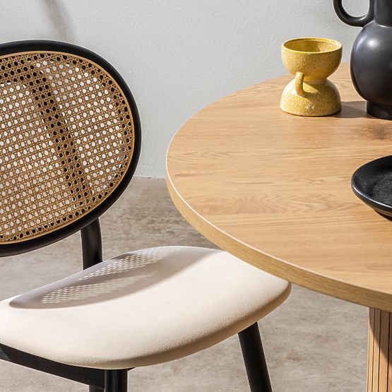 Chaise en bois Monet avec tressage viennois, rotin, velours, noir/beige