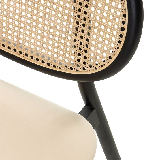 Chaise en bois Monet avec tressage viennois, rotin, velours, noir/beige