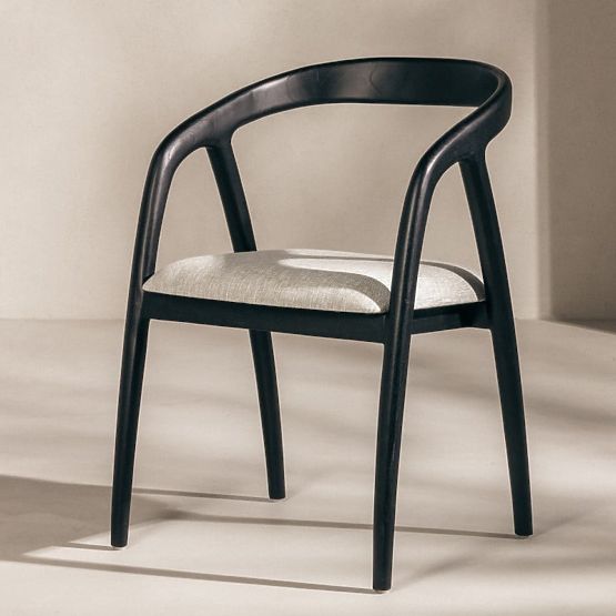 Chaise en bois Sande arrondie, noir/beige clair, bois de teck