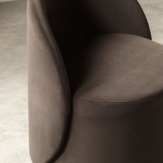 Chaise pivotante Enzo, formes arrondies, chocolat/espresso, velours