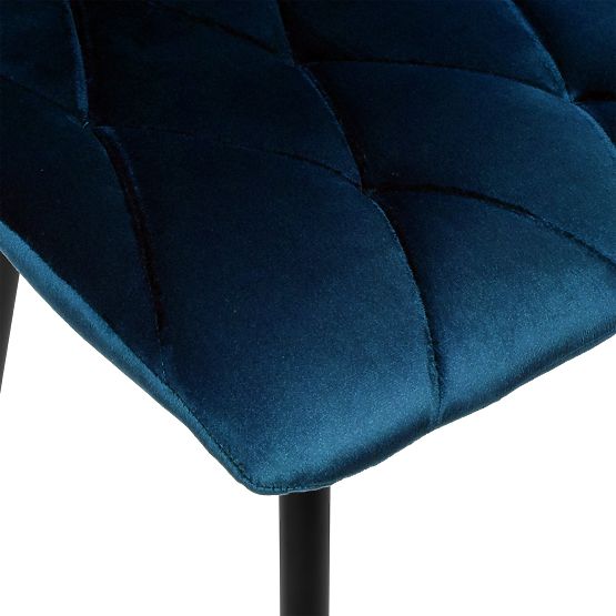 Chaise rembourrée en velours Madison bleu Velvet