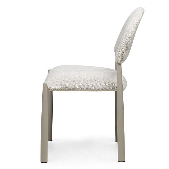 Chaise rembourrée Maze beige-gris