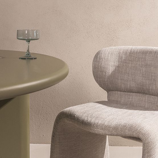 Chaise rembourrée Nabila, beige-gris