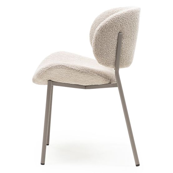 Chaise rembourrée Safira beige, boucle