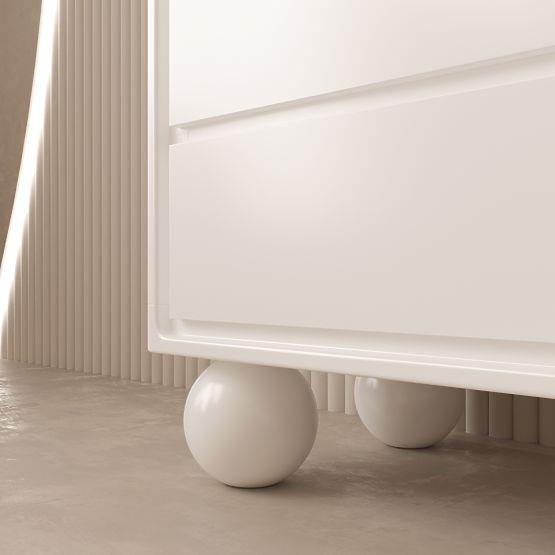 Commode avec tiroirs Lauria 130 cm, blanche, arrondie, pieds boules