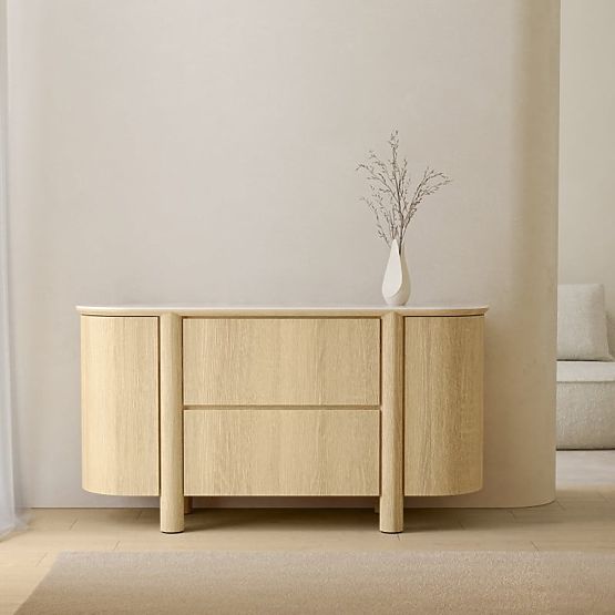 Commode à deux portes avec tiroirs Segretto, arrondie, chêne naturel, travertin