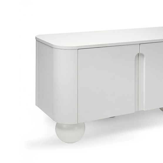 Commode à quatre portes Circula blanche, arrondie, pieds boules