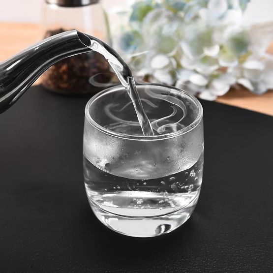 Ensemble de 8 sets de table TRIVAL BLACK