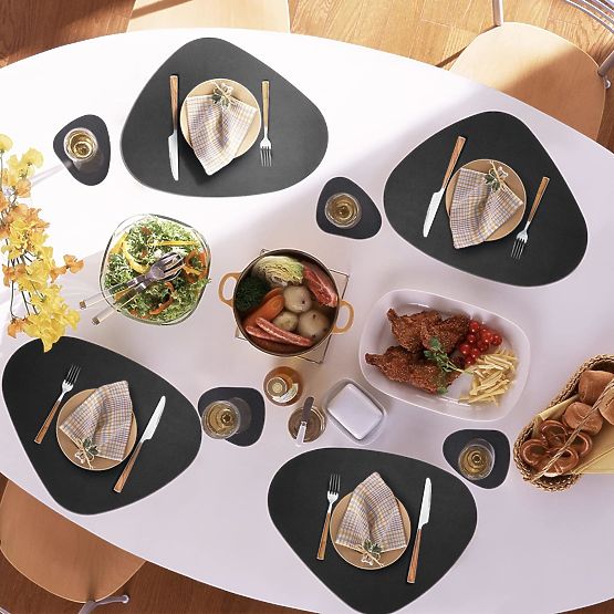 Ensemble de 8 sets de table TRIVAL BLACK