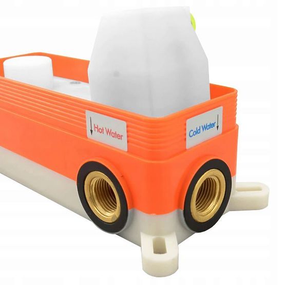 Ensemble de douche encastré Rea Lungo Cuivre + BOX