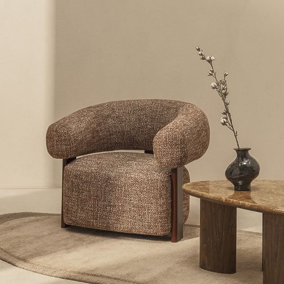 Fauteuil relaxant Maribel brun-crème/noyer, formes arrondies
