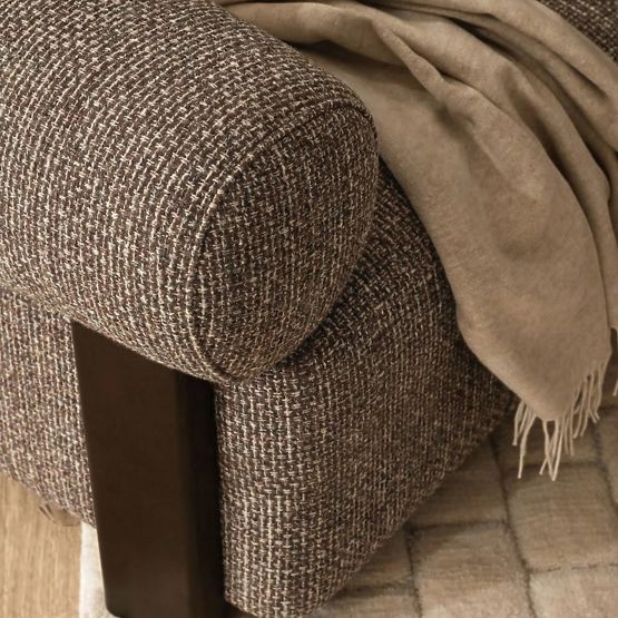 Fauteuil relaxant Maribel brun-crème/noyer, formes arrondies