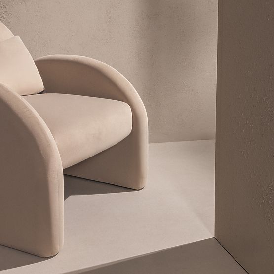 Fauteuil relaxant Rainbow beige clair, en velours, arrondi