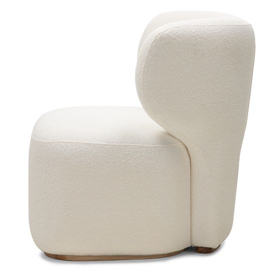 Fauteuil rembourré Imai blanc, formes arrondies