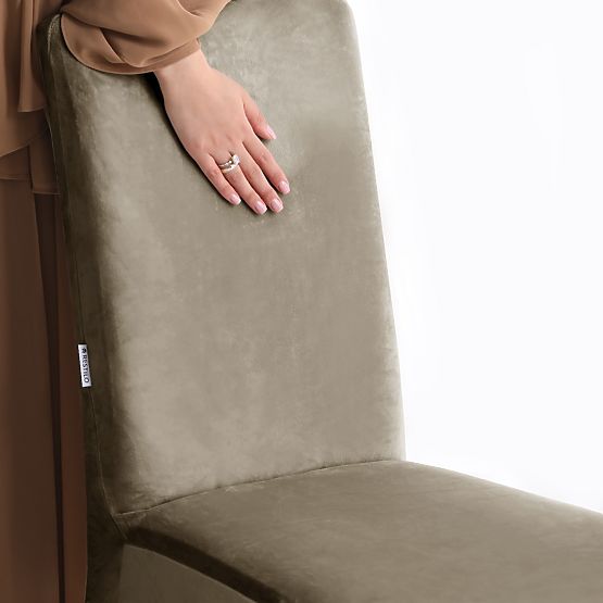 Housse de canapé RESTILO SENTO couleur beige style classique lisse