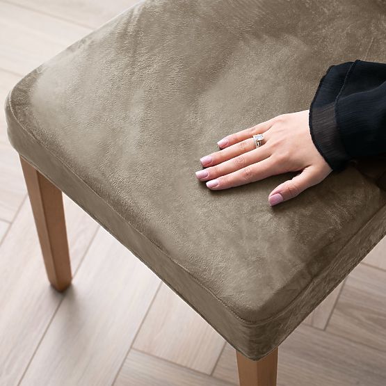 Housse de canapé RESTILO SENTO couleur beige style classique lisse