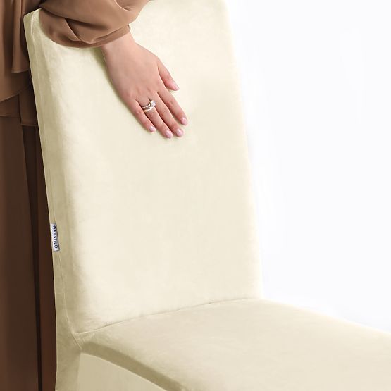 Housse de canapé RESTILO SENTO couleur crème style classique lisse