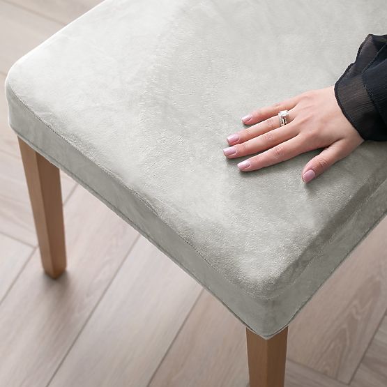 Housse de canapé RESTILO SENTO couleur gris lisse style classique