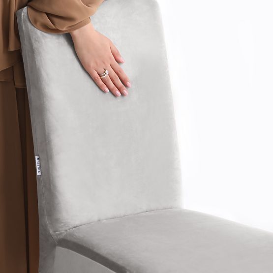 Housse de canapé RESTILO SENTO couleur gris lisse style classique