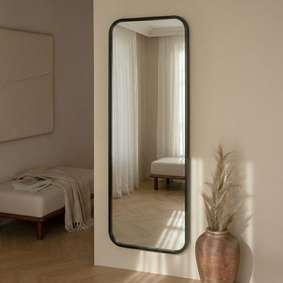 Miroir suspendu dans un cadre en bois Spira 60x160 cm, rectangulaire, arrondi, noir