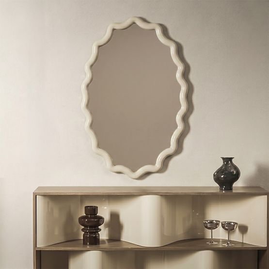 Miroir suspendu Lumi, blanc laiteux, brillant