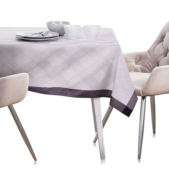 Nappe MILLUZA crème métallisée motif classique 140x400 ameliahome