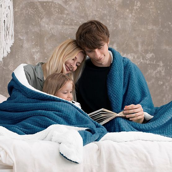 Plaid SHLEEPY couleur indigo jacquard style classique 130x180