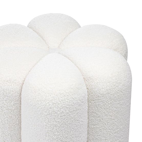 Pouf rembourré Quad, blanc, bouclé