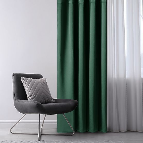 Rideau RESTILO BLACKOUT couleur vert bouteille, style classique, œillets argentés