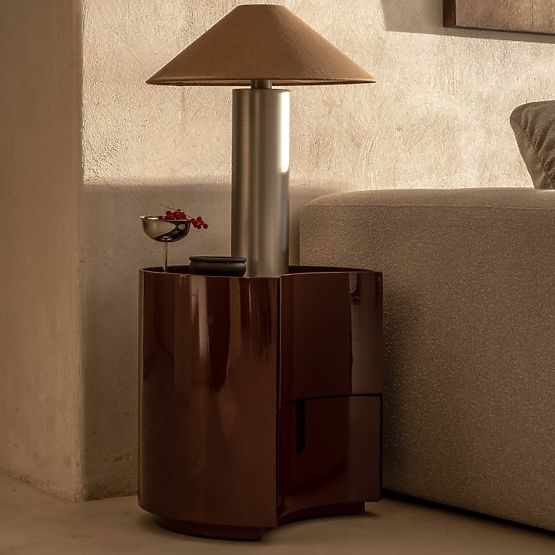 Table de chevet avec tiroirs Vena, bordeaux/marron, arrondi, brillant