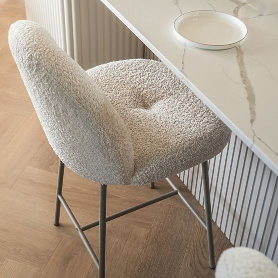 Tabouret de bar Fiori beige clair, formes arrondies