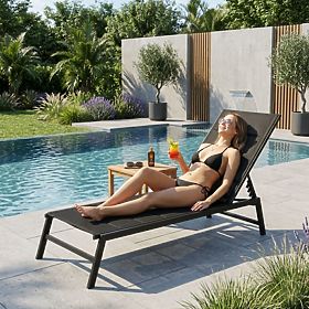 Chaise longue de jardin avec dossier réglable, structure en acier, noir MultiGarden, MultiGarden