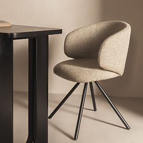 Chaise pivotante Pearl moka, pieds noirs