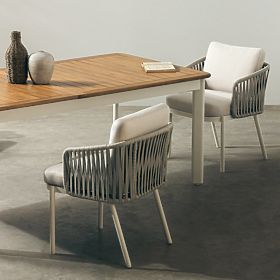 Ensemble de jardin Porticato, table extensible 211-300 cm + 4 chaises, bois d'acacia FSC, aspect tec