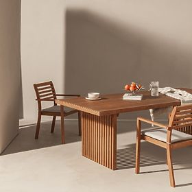 Table de jardin Familis ll 240 cm, bois d'eucalyptus FSC, aspect teck